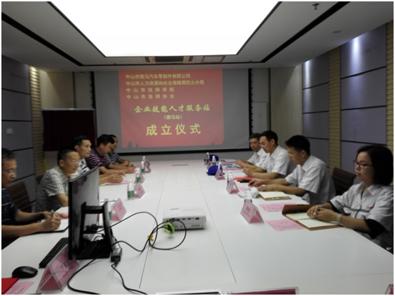 1537409855399323.png 111.png