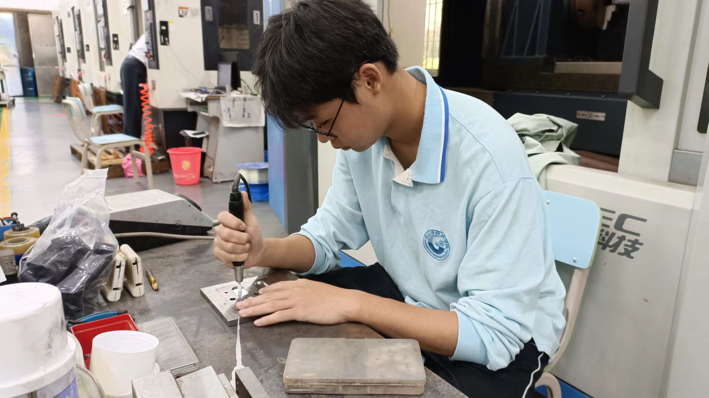 1665636230268904.jpg 5模具零件加工2.jpg