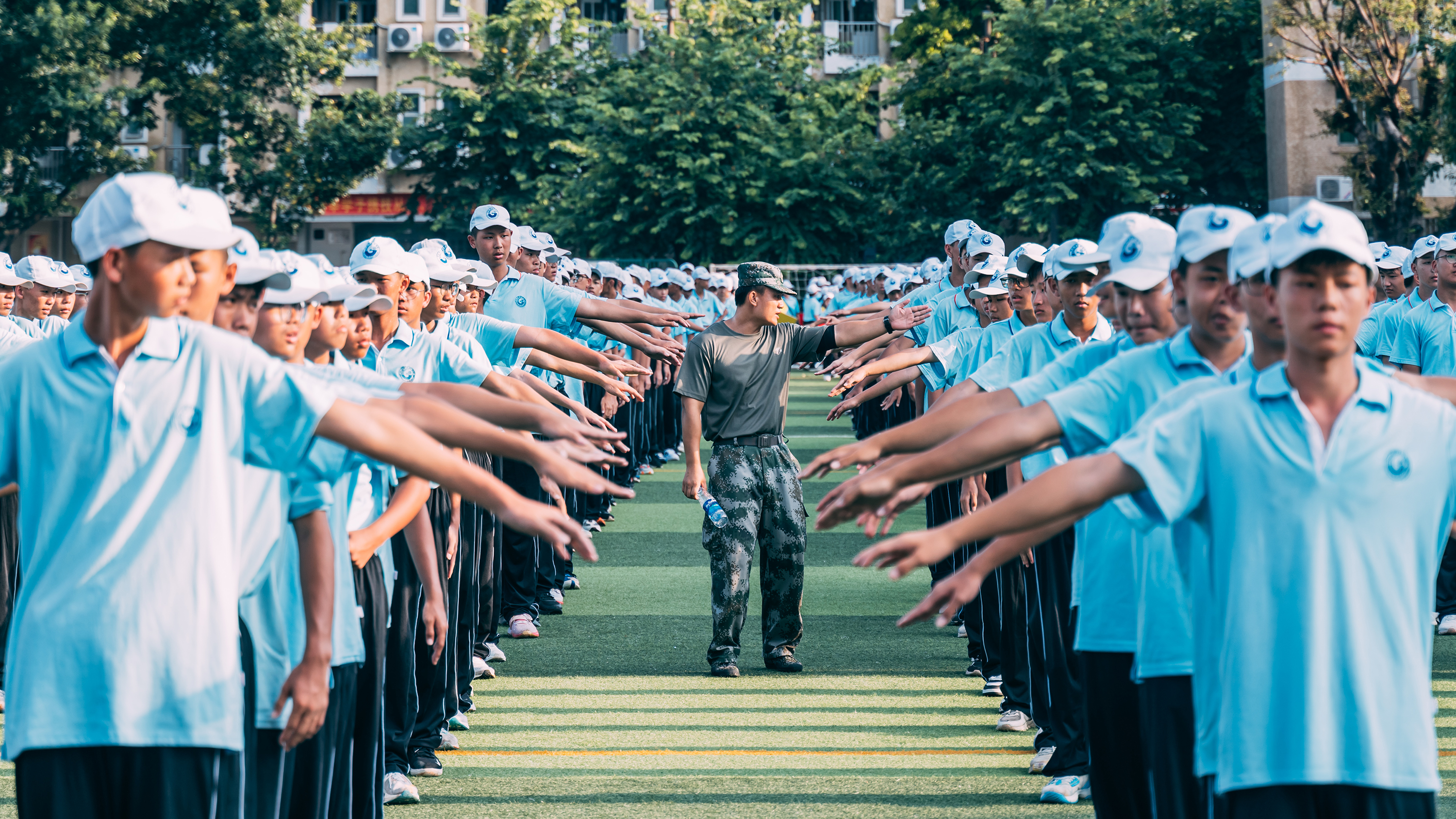 1673230273248461.jpg 军训.jpg