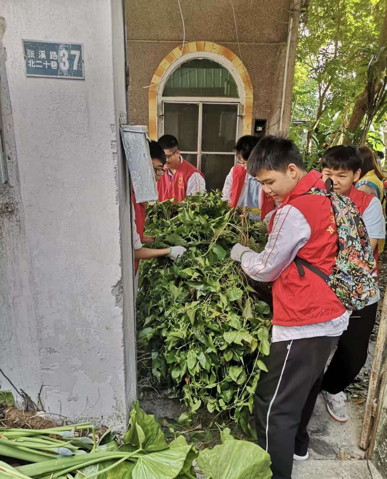 _cgi-bin_mmwebwx-bin_webwxgetmsgimg__&MsgID=6229146144126935445&skey=@crypt_2f6e6ca6_f18e98cf5d7d2785c51c12b947980d69&mmweb_appid=wx_webfilehelper